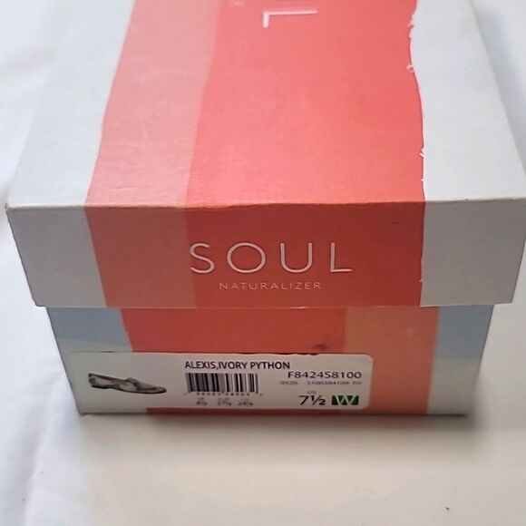 NIB, Soul Naturalizer Women's Python  Flats - Picture 5 of 6
